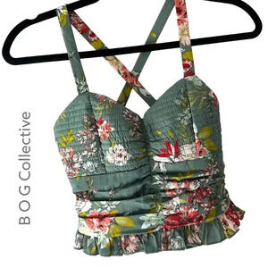 NWT | BOG COLLECTIVE | RUCHED RUFFLED FLORAL CROP TOP | SIZE: EXTRA SMALL